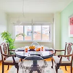 Apartamento Sao Bento Classic With Parking Lisboa