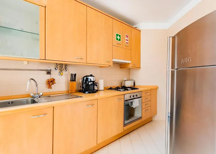 شقة Sao Bento Classic With Parking Lisboa